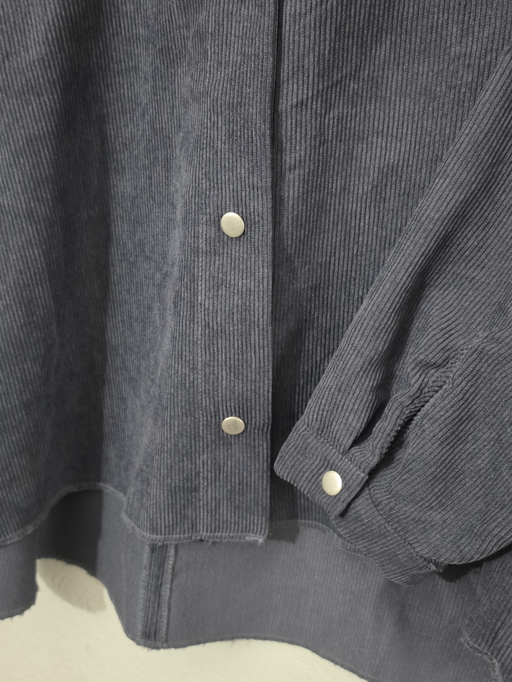 BP. Oversized Corduroy Shirt Jacket Grey Odyssey Snap Buttons Womens Small - Picture 4 of 9